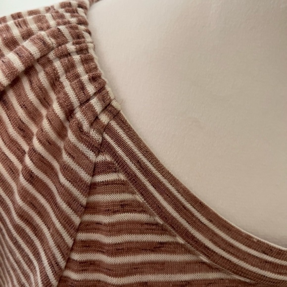 Skies Are Blue Mauve Striped Billowing Sleeve Ribbon Top Size Small - Picture 6 of 6